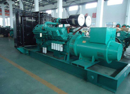 张店800kw康明斯柴油发电机组